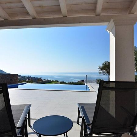Villa Katarina - Infinity Pool With Amazing View Bol Buitenkant foto